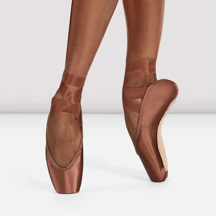 Bloch - 'Heritage' Low V-Vamp Flexible Supportive Strong Shank Pointe Shoe