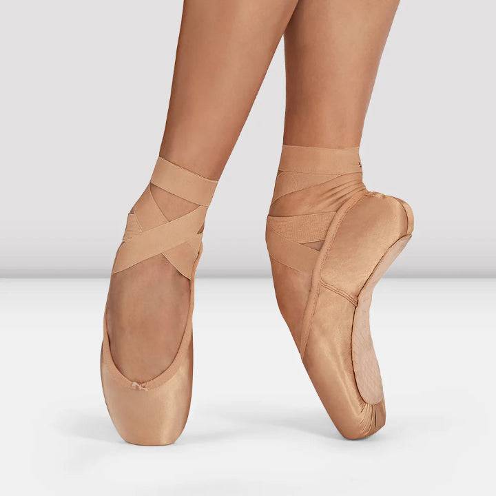 Bloch - 'Balance European' Low Profile Medium Sides Open Throat Vamp Pointe Shoe Size UK 6 - UK 9.5