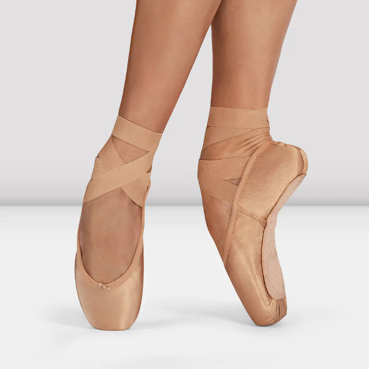 Bloch - 'Balance European' Low Profile Medium Sides Open Throat Vamp Pointe Shoe Size UK 1 - UK 5.5