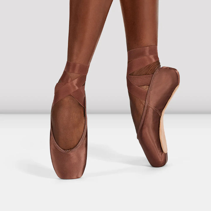 Bloch - 'Balance European' Low Profile Medium Sides Open Throat Vamp Pointe Shoe Size UK 6 - UK 9.5