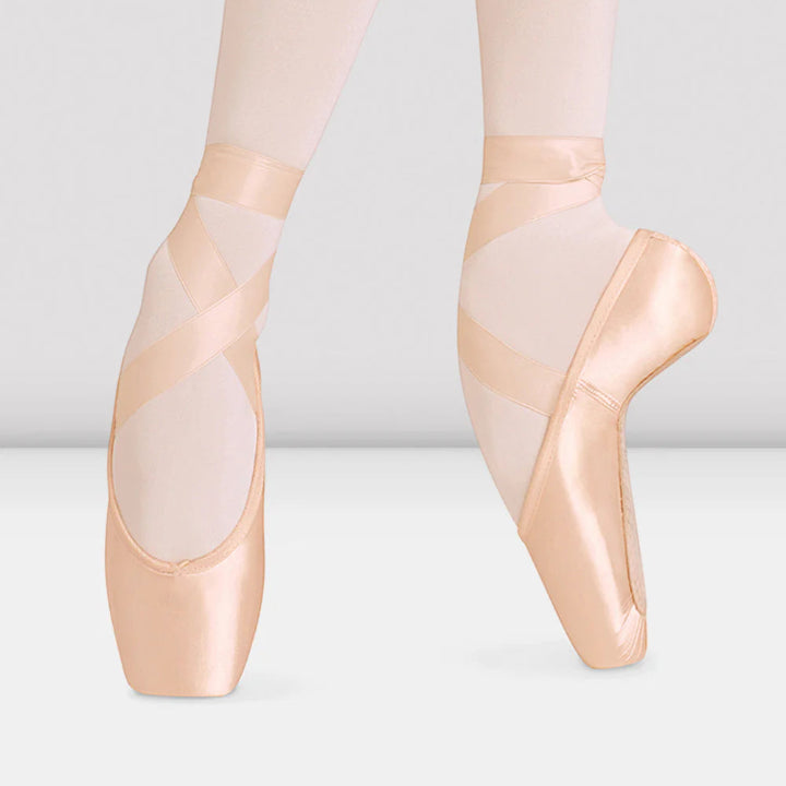 Bloch - 'Balance European' Low Profile Medium Sides Open Throat Vamp Pointe Shoe Size UK 6 - UK 9.5